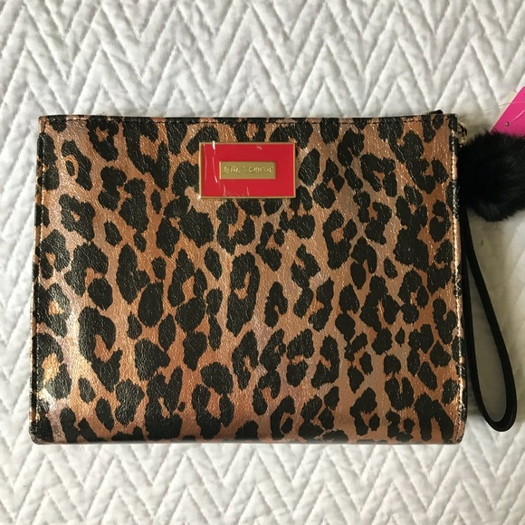 Betsey Johnson Handbags - NWT [Betsey Johnson] Leopard Clutch